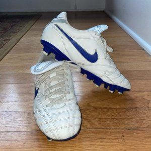 Nike Women's Soccer Cleats